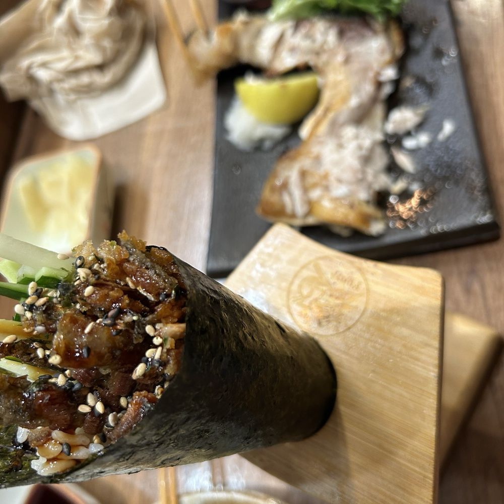 Fujiya - Salmon skin roll - Japanese Near Me - Elk Grove, California