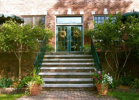 Chez Lyndon Manor by null