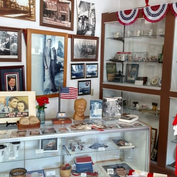 Ronald Reagan Birthplace - Tours Near Me - Tampico, Illinois Ronald Reagan Birthplace - Tours Near Me - Tampico, Illinois