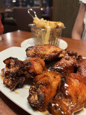 Brick House Tavern + Tap by null