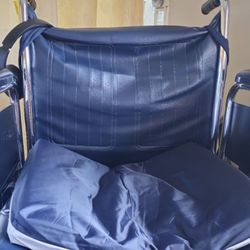 Fairmont Hospital - Wheelchair brok down no support, sagging causing major discomfort to back!