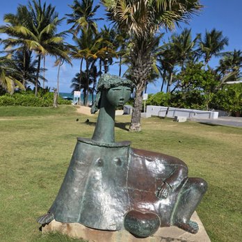 La Ventana al Mar - A sculpture in the grassy area by Angel Botello - Parks Near Me - San Juan, Puerto Rico