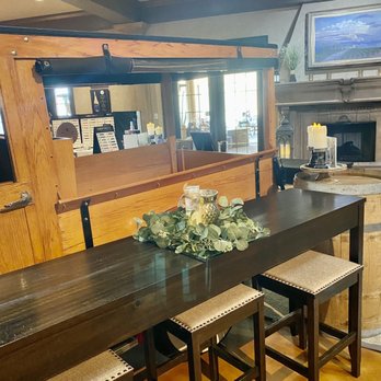 English Newsom Cellars - Wine Tasting Room Near Me - Lubbock, Texas English Newsom Cellars - Wine Tasting Room Near Me - Lubbock, Texas