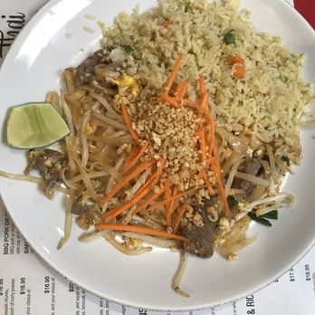 Mai's Thai Restaurant - Pad Thai - Thai Near Me - Marysville, Washington