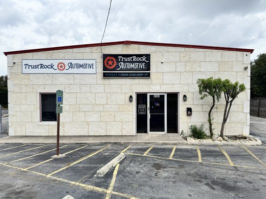 TrustRock Automotive