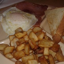 Tudor's Biscuit World - Super Breakfast Platter with Toast