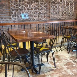 Mama Lou's Italian Kitchen- EVIA - Social Distancing