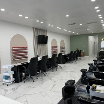 Brush Nails - pedicure - Nail Salons Near Me - Olathe, Kansas Brush Nails - pedicure - Nail Salons Near Me - Olathe, Kansas