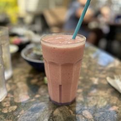 Sun Garden Cafe - Strawberry Banana Yogurt Smoothie ($7.95)