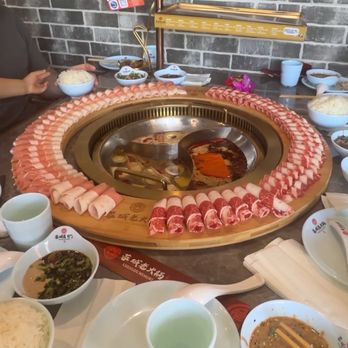 Chengdu Memory - Hot pot with a ring of meat - Hot Pot Near Me - Fremont, California Chengdu Memory - Hot pot with a ring of meat - Hot Pot Near Me - Fremont, California