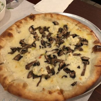 Amano - Chef's Favorite - Pizza Near Me - Las Vegas, Nevada