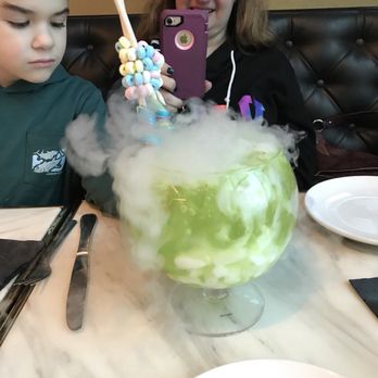 Sugar Factory Foxwoods - American Near Me - Mashantucket, Connecticut Sugar Factory Foxwoods - American Near Me - Mashantucket, Connecticut