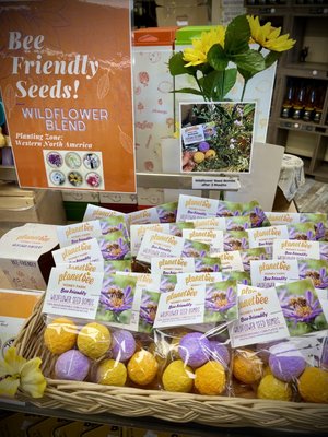 Planet Bee Honey Farm and Honeymoon Meadery by null