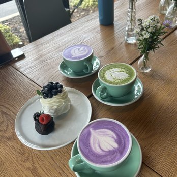Lele Cake - Coffee & Tea Near Me - Los Gatos, California