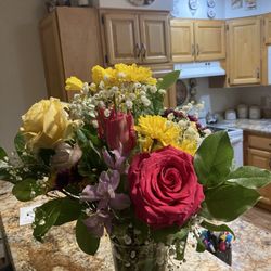 Morgan Floral - Beautiful floral bouquet