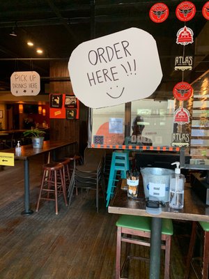 Breadsoda Bar, Deli & Billiards by null