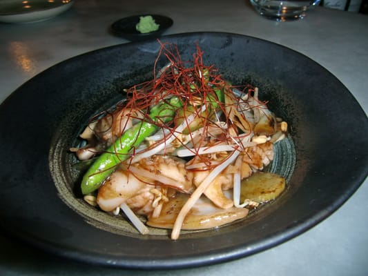 Dos Palillos by null