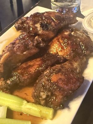 Birdies Sports Bar & Grill by null