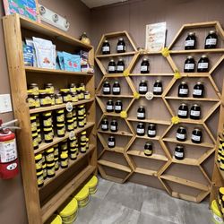Jireh Honey Shop - Honey