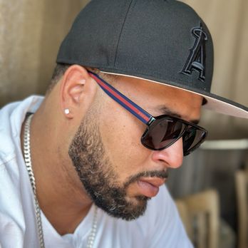 Culture Cutz - Jesus is great barber he will make you feel comfortable and at home. He is great with beards and fades very friendly and outgoing. - Barbers Near Me - San Jose, California