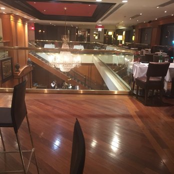 Hotel Le Cantlie - Hotels Near Me - Montreal, Quebec Hotel Le Cantlie - Hotels Near Me - Montreal, Quebec
