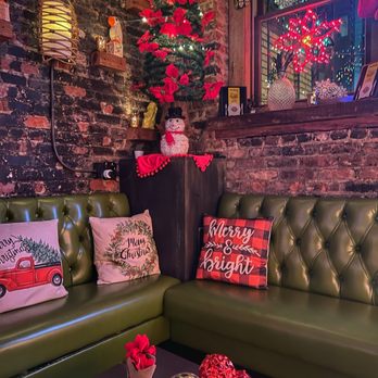Cellar 335 - Cocktail Bars Near Me - Jersey City, New Jersey