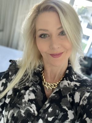 Simon Ourian, MD by null