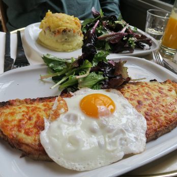 Le Petit Cler - Croque Madame & Duck Confit - Bistros Near Me - Paris, 75 Le Petit Cler - Croque Madame & Duck Confit - Bistros Near Me - Paris, 75