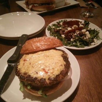 Harvest Bar + Kitchen - Turkey burger - Pizza Near Me - Columbus, Ohio
