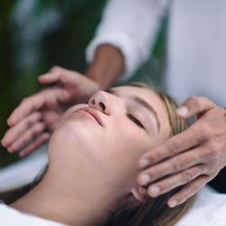 LUX Spa - Energy work and Reiki