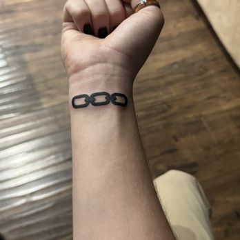 Ivy Room Tattoo - Tattoo Near Me - Laguna Hills, California Ivy Room Tattoo - Tattoo Near Me - Laguna Hills, California