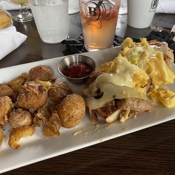 Batch - Loved the potatoes and the rest of the Cuban egg Benedict meal - American Near Me - Miami, Florida