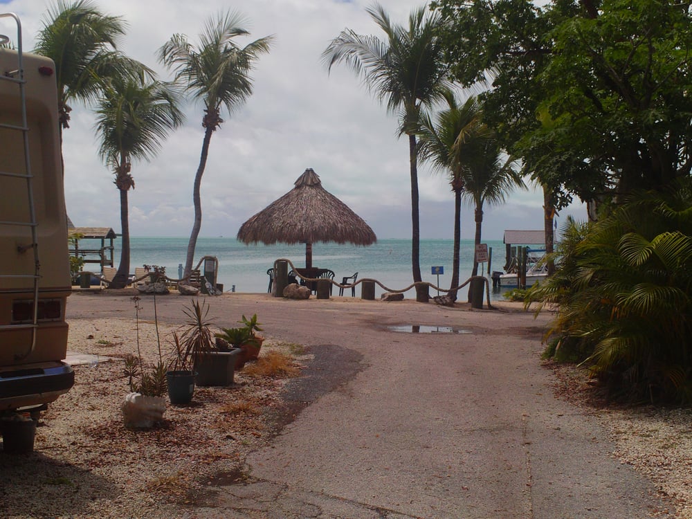 CORAL SANDS TRAILER PARK Updated August 2024 95350 Overseas Hwy, Key Largo, Florida RV