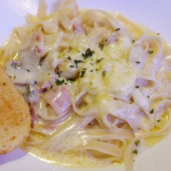 Mr. Cupcake Diner - Carbonara - Diners Near Me - Manila, PAM