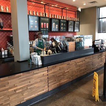 Starbucks - Front counter - Coffee & Tea Near Me - Chicago, Illinois