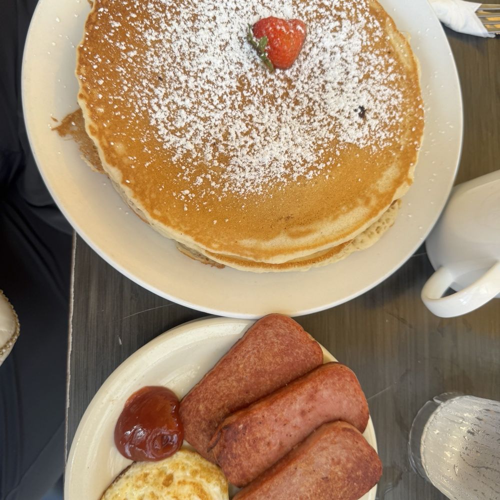 Sweet E's Cafe - Cafes Near Me - Honolulu, Hawaii Sweet E's Cafe - Cafes Near Me - Honolulu, Hawaii