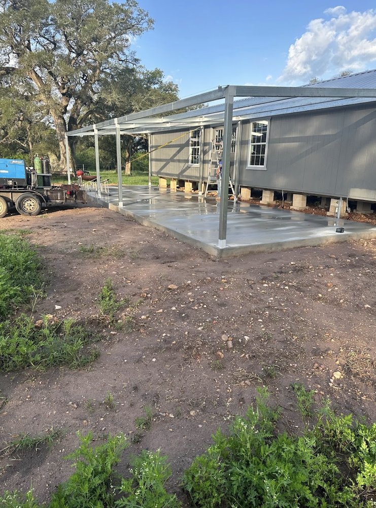 Slide of Kelly Construction