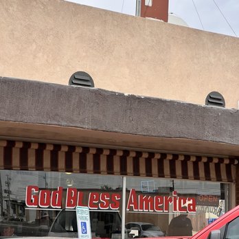 Brownie's Café - the front of the building - Breakfast & Brunch Near Me - Yuma, Arizona