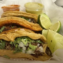 Antojos Lolita - Beef, carnitas, and birria tacos