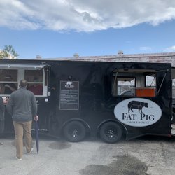 Fat Pig Smokehouse - Food Truck