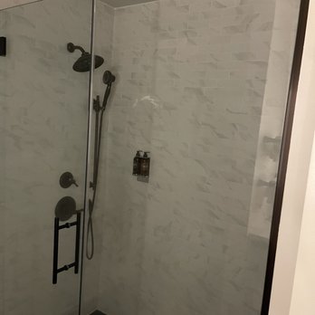 Hotel Paso Del Norte Autograph Collection - Shower - Hotels Near Me - El Paso, Texas Hotel Paso Del Norte Autograph Collection - Shower - Hotels Near Me - El Paso, Texas