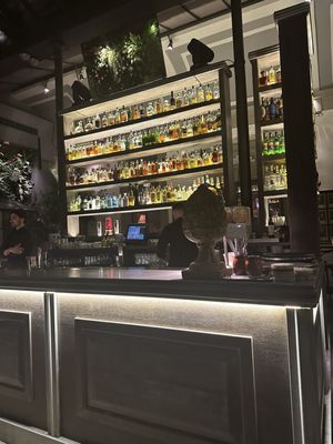 Locale Firenze by null