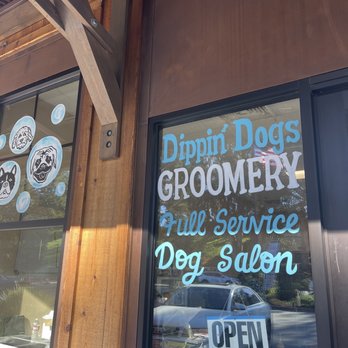 Dippin' Dogs Groomery - Pet Groomers Near Me - Morro Bay, California