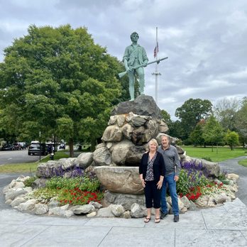 Timsprivatetours - Lexington Green - Historical Tours Near Me Timsprivatetours - Lexington Green - Historical Tours Near Me