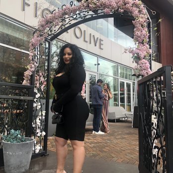 Fig & Olive - Beautiful outdoor space for the cutest pics - French Near Me - Houston, Texas