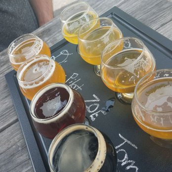 Maine Beer - Great flights! - Breweries Near Me - Freeport, Maine Maine Beer - Great flights! - Breweries Near Me - Freeport, Maine