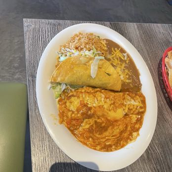 Caramba Mexican Food - Cheese Enchilada & shredded beef taco! YUM!! - Mexican Near Me - Glendale, Arizona Caramba Mexican Food - Cheese Enchilada & shredded beef taco! YUM!! - Mexican Near Me - Glendale, Arizona
