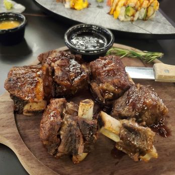 Blue Sunday Bar & Grill - Beef Shortrib@ Blue Sunday Bar and Grill! - Sushi Bars Near Me - Laurel, Maryland