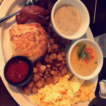 B Matthews Eatery - New American Near Me - Savannah, Georgia