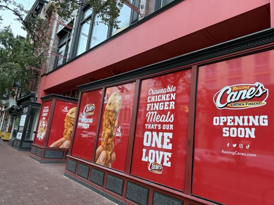 Raising Cane's Chicken Fingers by null